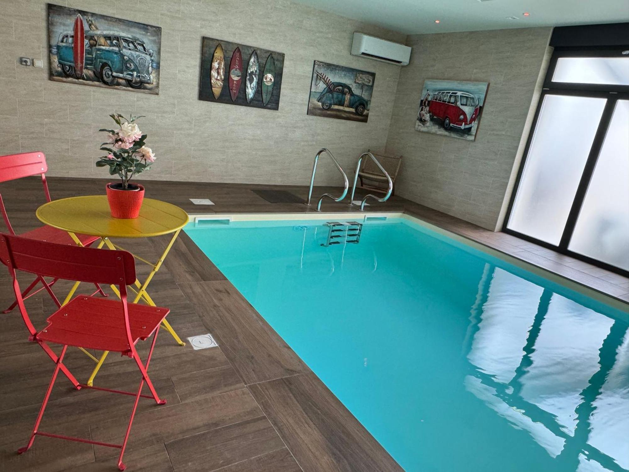 Loft Spa Reims-Fr 250M2 Privatifs, Piscine Interieure Chauffee, Spa Et Parking Exterior foto